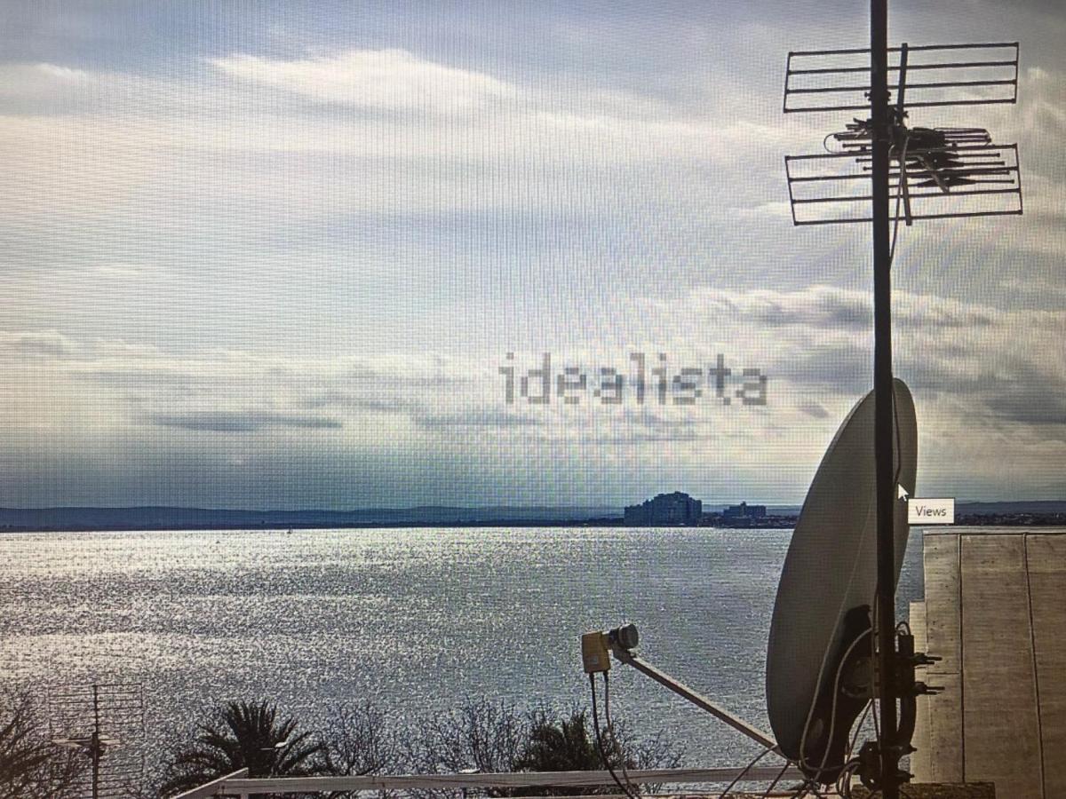 Bel Appartement Roses Plage المظهر الخارجي الصورة