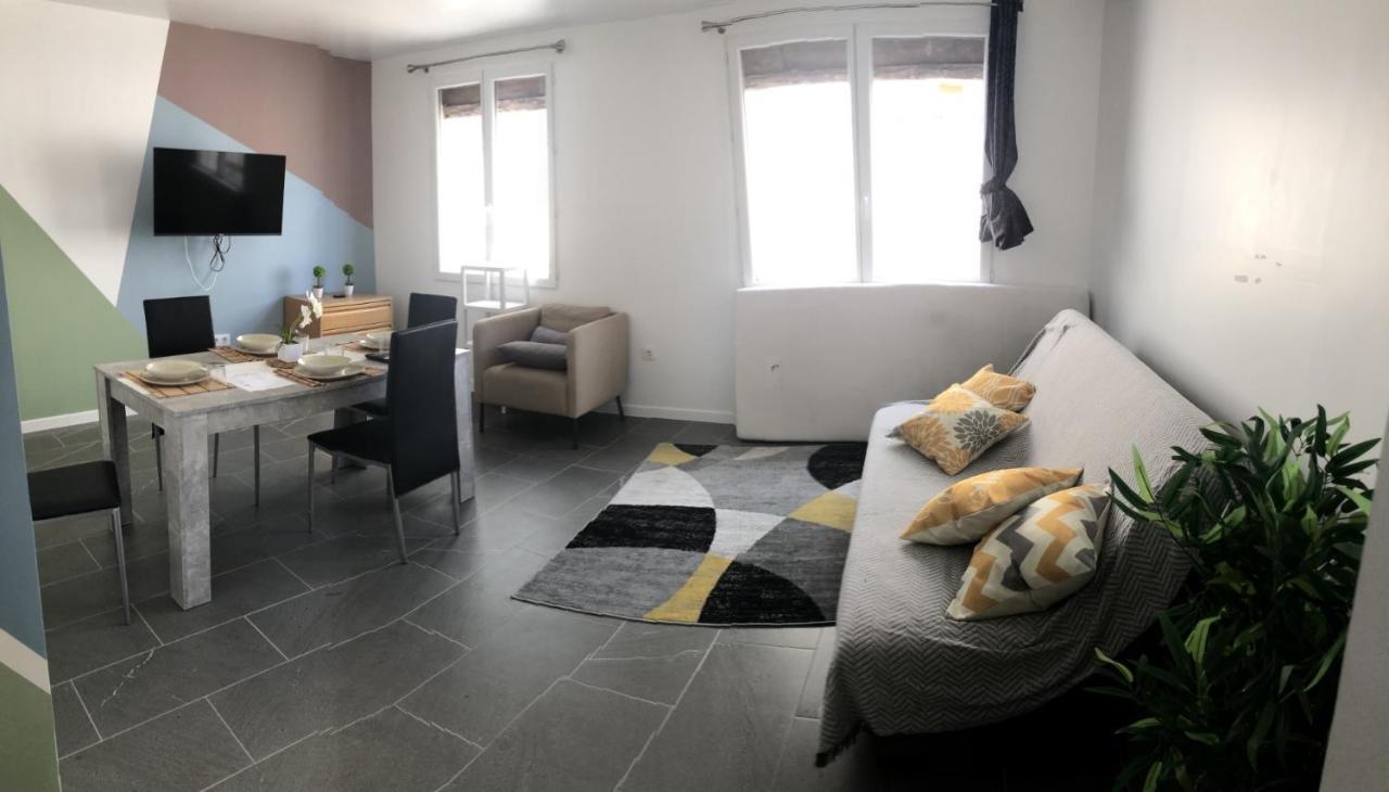 Bel Appartement Roses Plage المظهر الخارجي الصورة